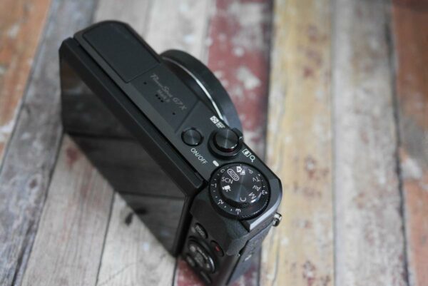 Canon PowerShot G7 X Mark II 4