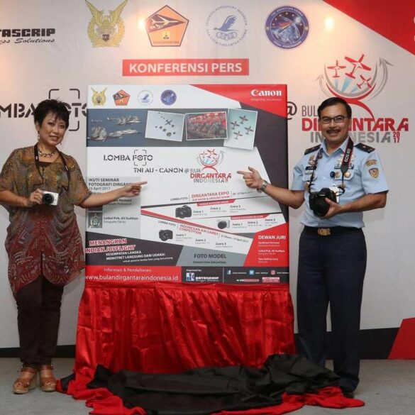 Canon TNI AU 1 Canon TNI AU 1