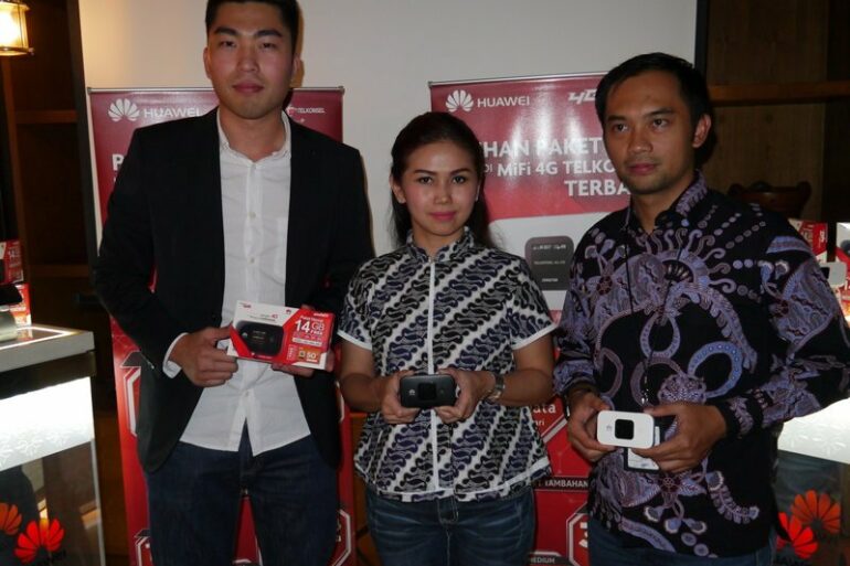 Gandeng Telkomsel, Bundling MiFi 4G Huawei E5577 Tawarkan Bonus Kuota 14 GB 35 Huawei E5577 Bundling Telkomsel 2