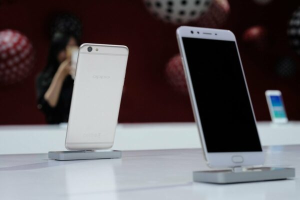oppo f3 plus belakang