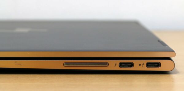HP Spectre x360 2017 usb type c