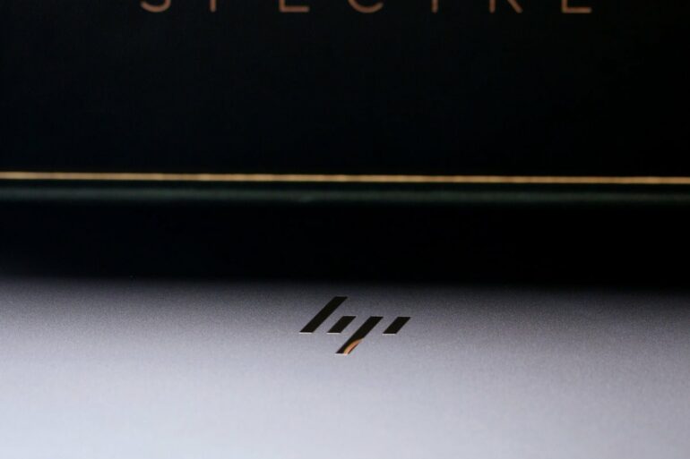 hp spectre x360 2017 in box hp spectre x360 2017 in box