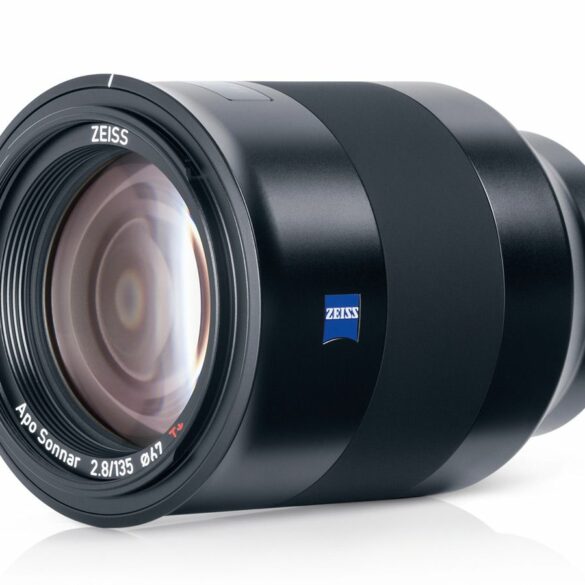 Zeiss Batis 135mm F/2.8: Lensa Medium Telefoto Pertama di Dunia dengan Layar OLED di Bodi 68 zeiss batis 135mm 1