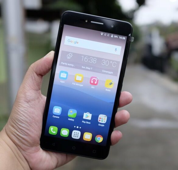 Alcatel Pixi 4 8050D 6