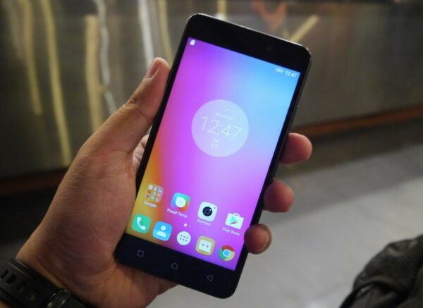 Andalkan Sektor Multimedia dan Baterai 4000 mAh, Lenovo K6 Power Dibanderol 2,4 Juta Rupiah 21 Lenovo K6 Power 1