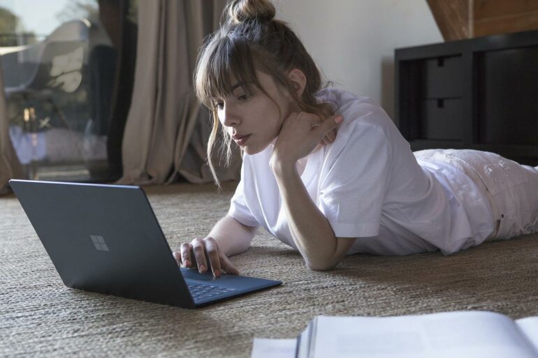 Surface laptop 2 Surface laptop 2
