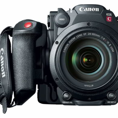 Canon EOS C200 1