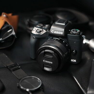 Canon EOS M5 1