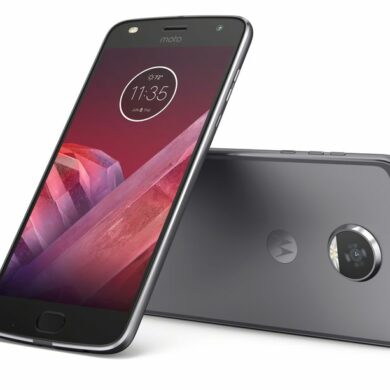 Moto Z2 Play 2