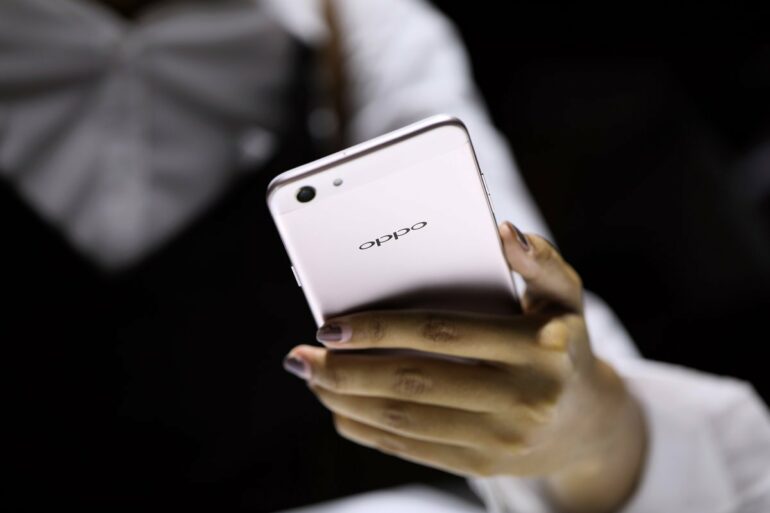 Hands-On Oppo F3: Smartphone Selfie Dua Kamera, Favorit Raisa dan Isyana 57 Oppo F3 hands on