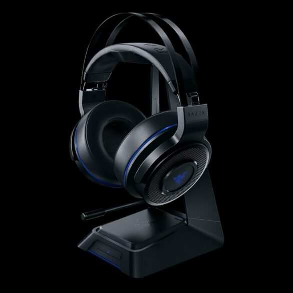 Razer Thresher Ultimate: Wireless Gaming Headset untuk PS4 dan Xbox One 19 Razer Thresher Ultimate PS4