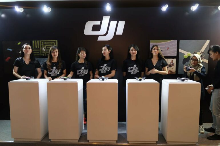 Erafone Gelar Pemesanan Awal DJI Spark dengan Harga 7 Jutaan Rupiah 47 dji spark launch