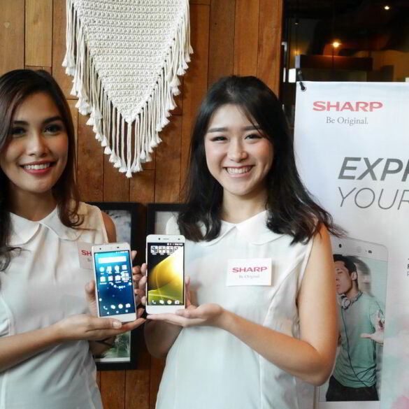 Bidik Segmen Anak Muda, SHARP Resmikan Kehadiran Z2 dan M1 di Indonesia 23 sharp 1