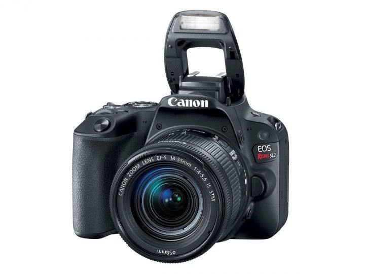 Canon EOS 200D 1