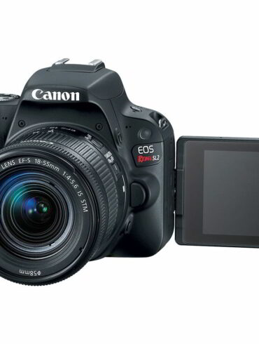 Canon EOS 200D 2 Canon EOS 200D 2