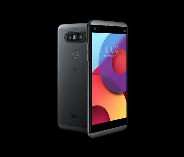 LG Q8