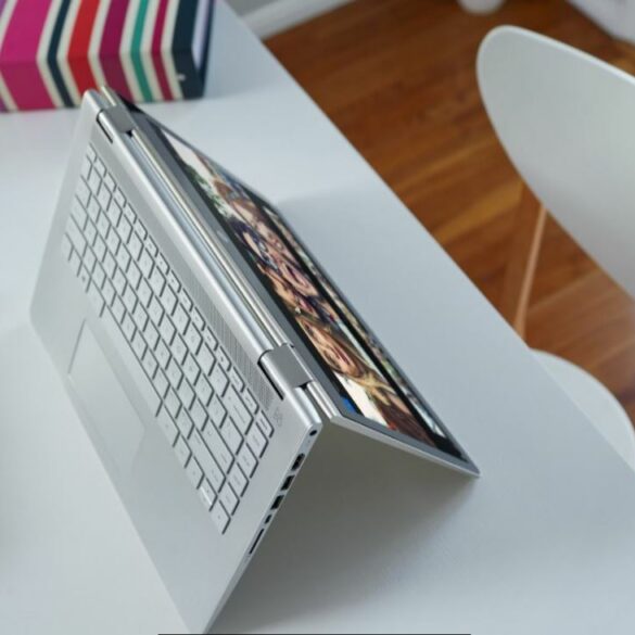 Panduan Belanja: 4 Hal yang Wajib Diperhatikan Saat Memilih Laptop Bagi Pelajar dan Mahasiswa 22 Pav 14 1