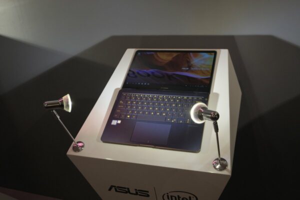 ASUS zenbook Pro ASUS zenbook Pro