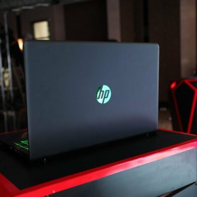 HP Pavilion Power 15 1