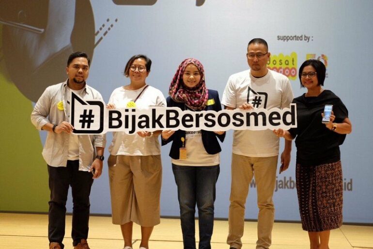 Peluncuran Bijak Bersosmed Peluncuran Bijak Bersosmed