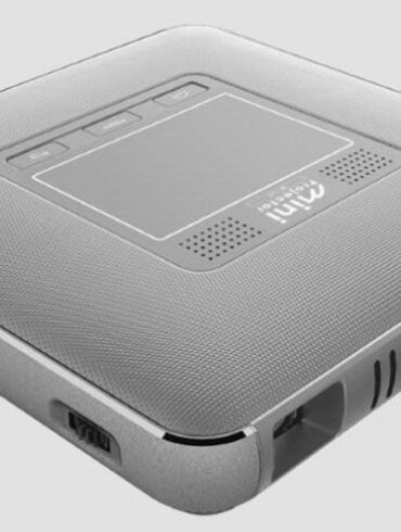 Canon Mini Projector M i1 1 Canon Mini Projector M i1 1