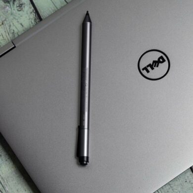 Dell XPS 13 2 in 1 2017 9 Dell XPS 13 2 in 1 2017 9