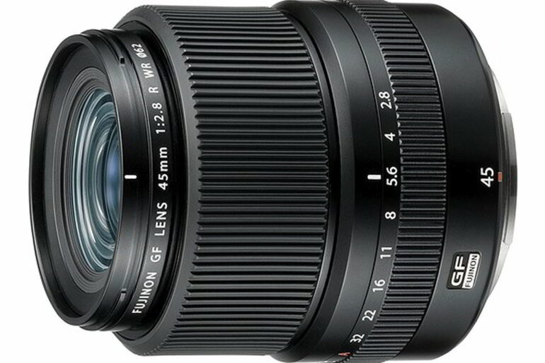 Fujifilm GF 45mm F2.8 R WR 1 Fujifilm GF 45mm F2.8 R WR 1