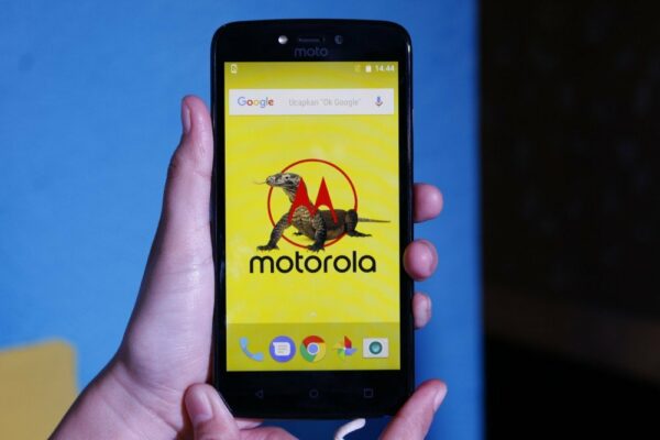 Moto C Plus 1