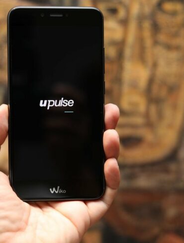 Review Wiko UPulse, Ponsel Android 2 Juta Rupiah dengan RAM 3GB & Sensor Sidik Jari 63 wiko upulse depan