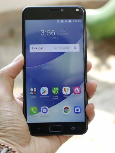 ASUS ZenFone 4 Max Pro 1