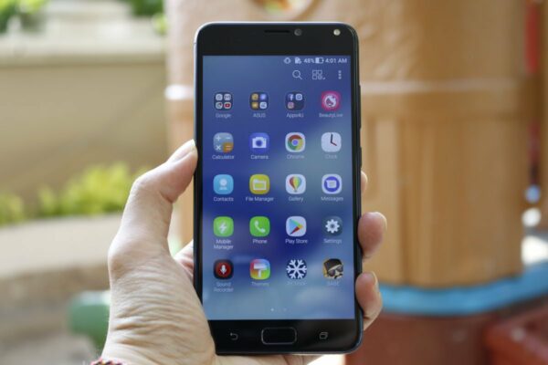 ASUS ZenFone 4 Max Pro 9