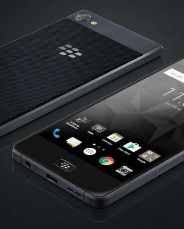 BlackBerry Motion 768x460
