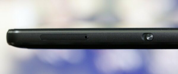 Review Lenovo P2 Turbo: Baterai Memuaskan, Tak Perlu Bawa Power Bank 25 Lenovo P2 Turbo 6