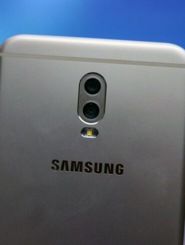 Samsung Galaxy J7 Indonesia 2