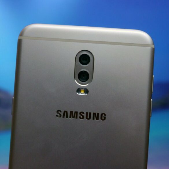 Samsung Galaxy J7 Indonesia 2