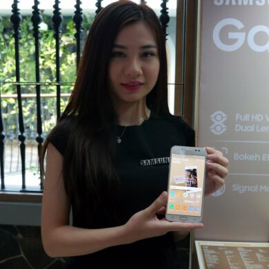 Samsung Galaxy J7 Indonesia 4
