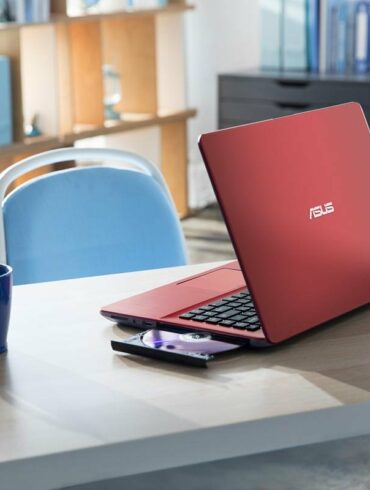 ASUS Vivobook 14 A442 1