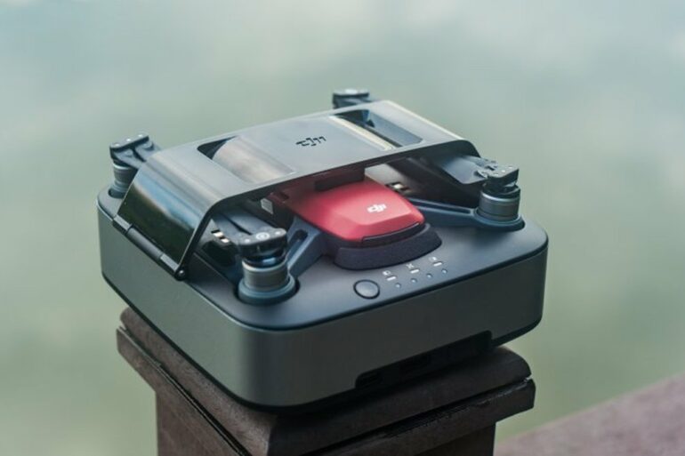 DJI Spark Portable Charging Station 1 DJI Spark Portable Charging Station 1
