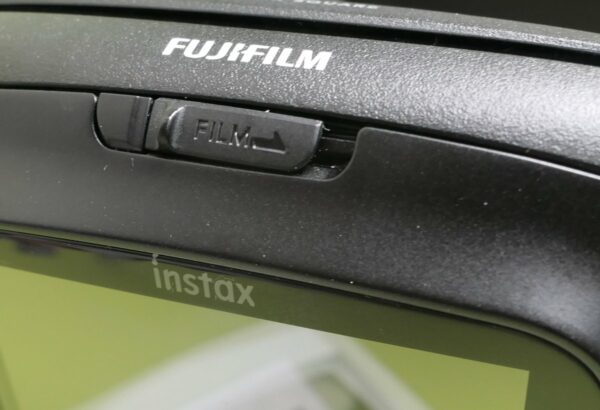 Fujifilm Instax Square SQ10 9