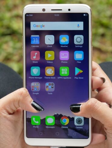 Inilah 5 Fitur Keren yang Bisa Anda Temukan di Oppo F5 38 OPPO F5 tampak depan