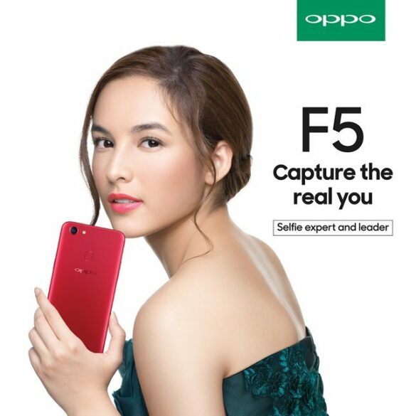 Oppo F5 6GB Sudah Bisa Dipesan, Gratis Backpack Oppo X Barca dan AOV DC Superheroes 30 Oppo F5 Red