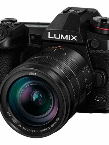 Panasonic Lumix G9 1