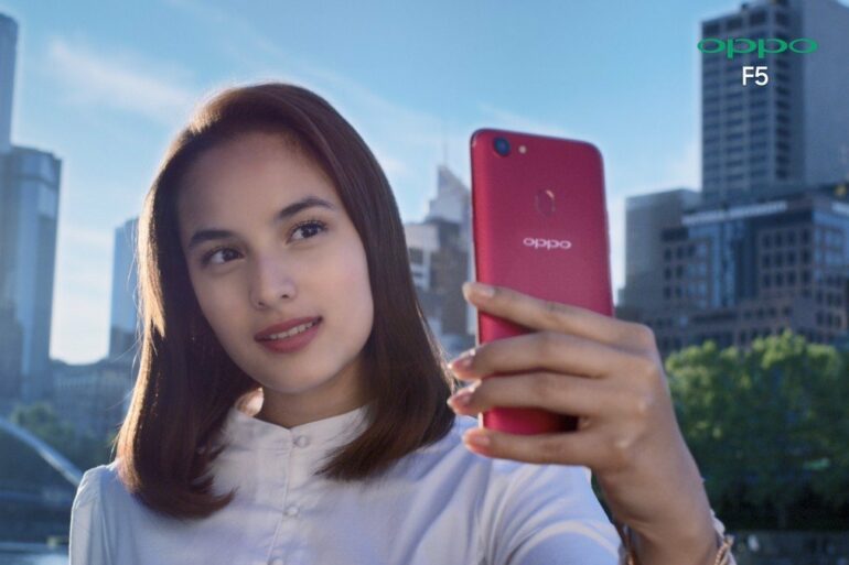 Screenshot Chelsea on F5 TVC