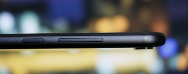 Review Xiaomi Mi A1: Smartphone 3 Jutaan dengan Android Murni dan Kamera Belakang Ganda 24 Xiaomi Mi A1 2