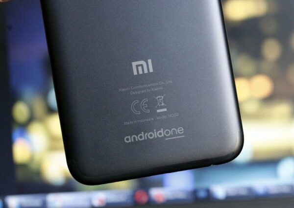 Review Xiaomi Mi A1: Smartphone 3 Jutaan dengan Android Murni dan Kamera Belakang Ganda 23 Xiaomi Mi A1 4