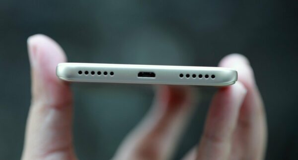 Review Xiaomi Redmi Note 5A: Smartphone Terjangkau dengan Spesifikasi Menarik di Kelasnya 23 Xiaomi Redmi Note 5A 3