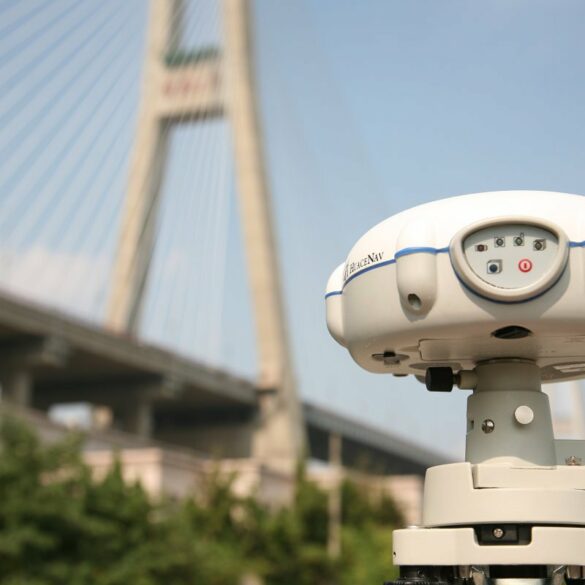 Datascrip Hadirkan Perangkat Global Navigation Satellite System untuk Bantu Para Surveyor Tanah 34 datascrip cnc gnss 2