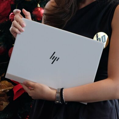 hp spectre 13 2017 cover