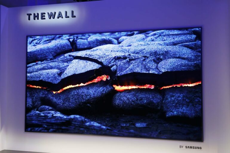 CES 2018 Samsung The Wall Modular MicroLED 146 inch TV 2
