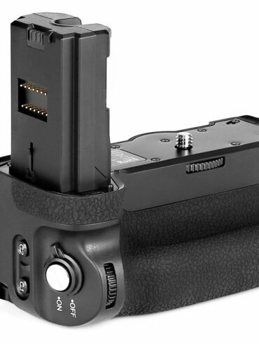 Meike MK-A9 Pro: Bisa Menampung 2 Baterai Ekstra dan Dikendalikan Lewat Remot 27 Meike MK A9 Pro 1